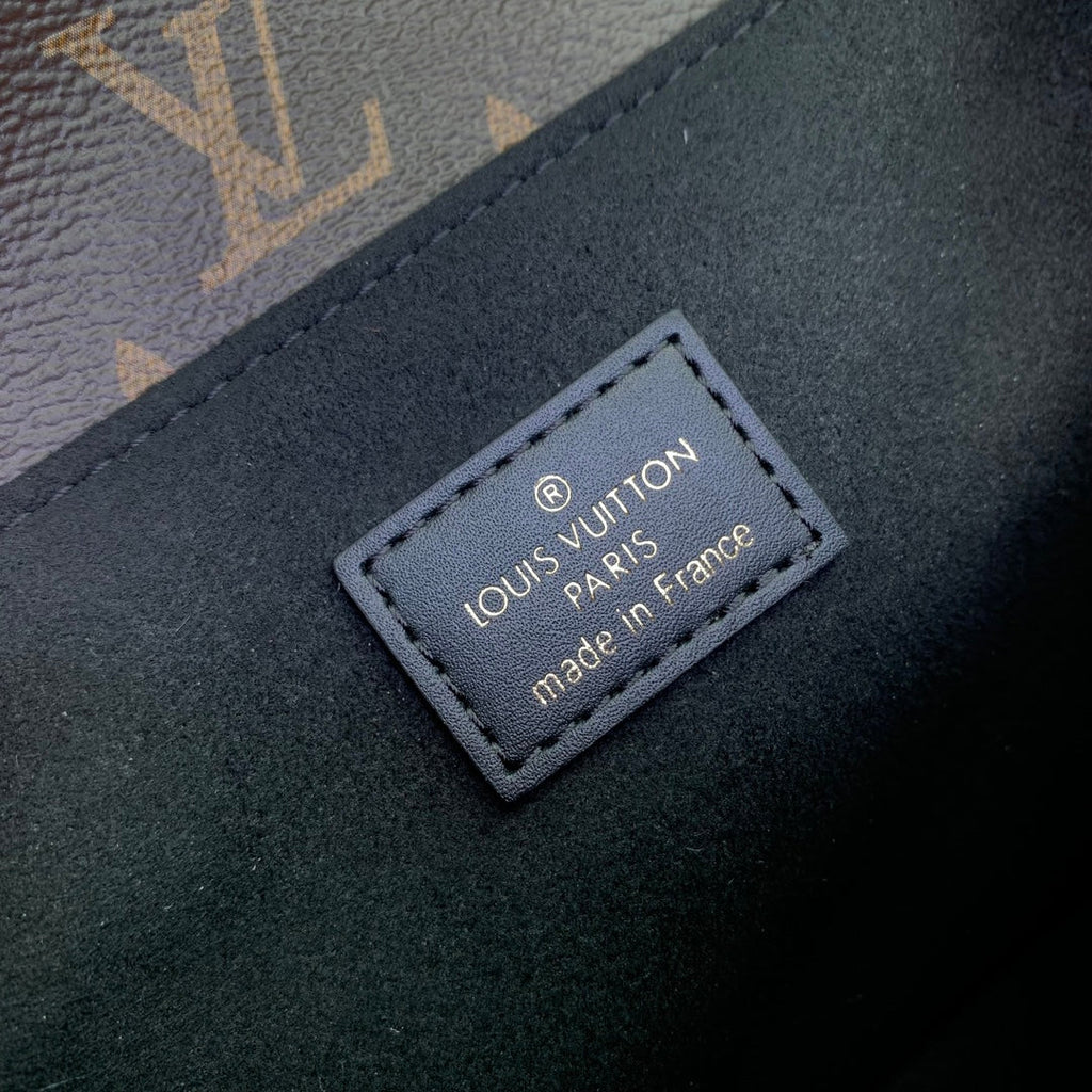 POCHETTE MÉTIS 20 IN BROWN MONOGRAM AND MONOGRAM REVERSE CANVAS GOLD BUCKLE