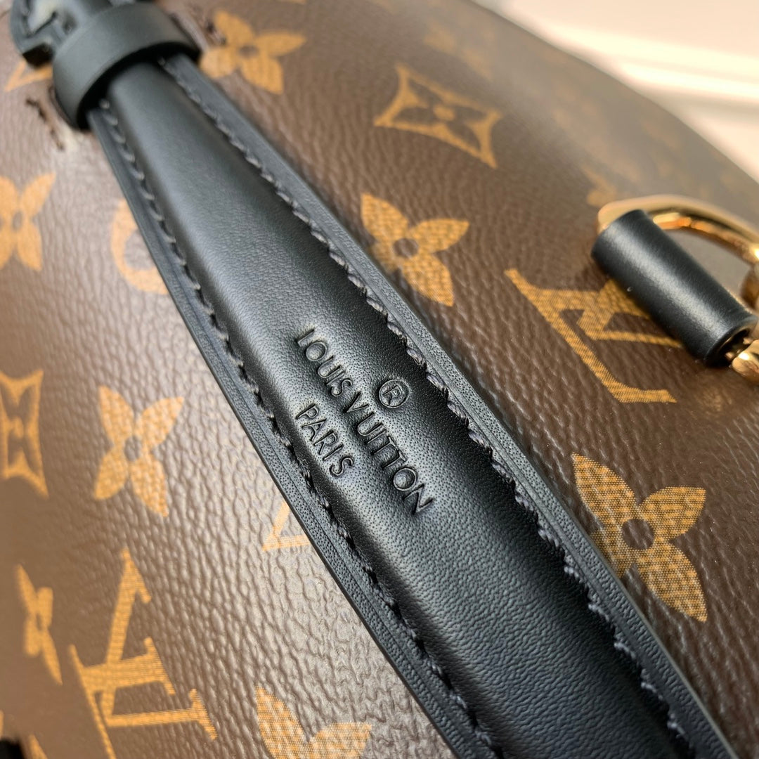 POCHETTE MÉTIS 20 IN BROWN MONOGRAM AND MONOGRAM REVERSE CANVAS GOLD BUCKLE