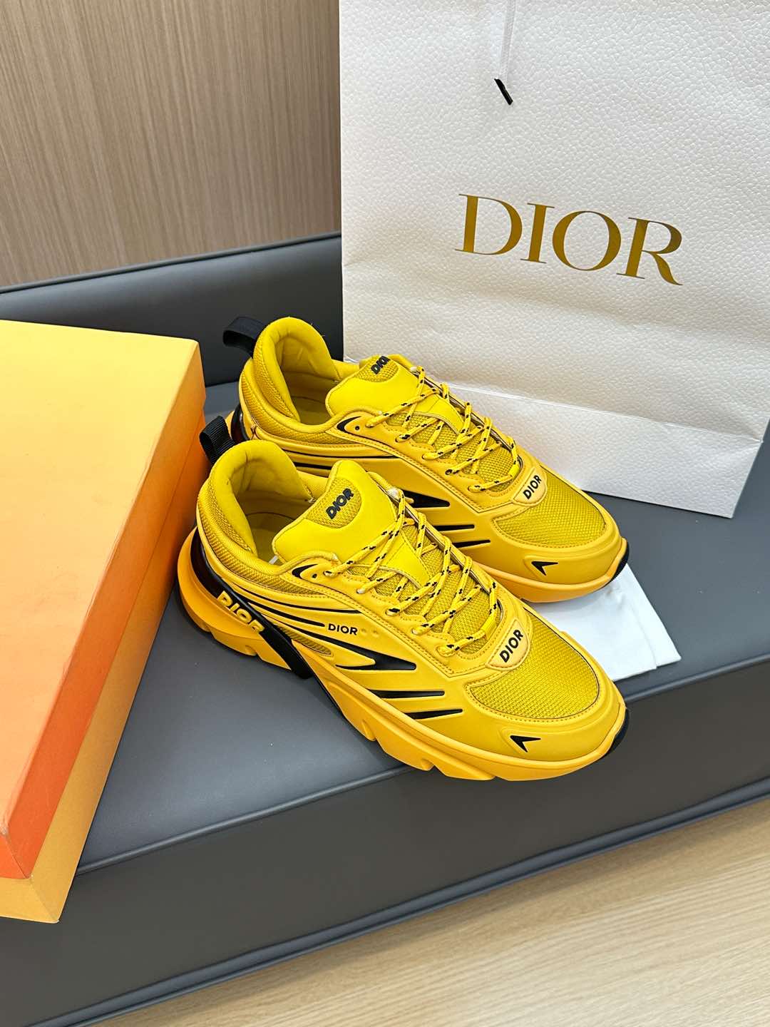 B44 BLADE SNEAKER CLASSIC YELLOW TECHNICAL MESH AND TECHNICAL FABRIC