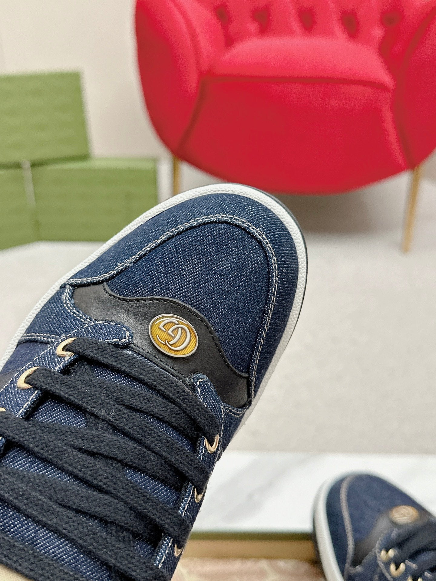 GG WOMEN'S SCREENER TRAINER DENIM CALFSKIN