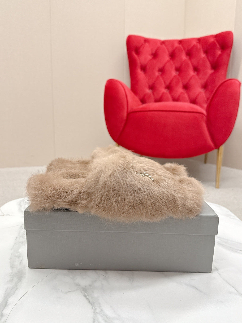 BALENCIAGA 25S SOFT FUR SLIPPERS IN LIGHT BROWN FUR WITH RHINESTONE BOW