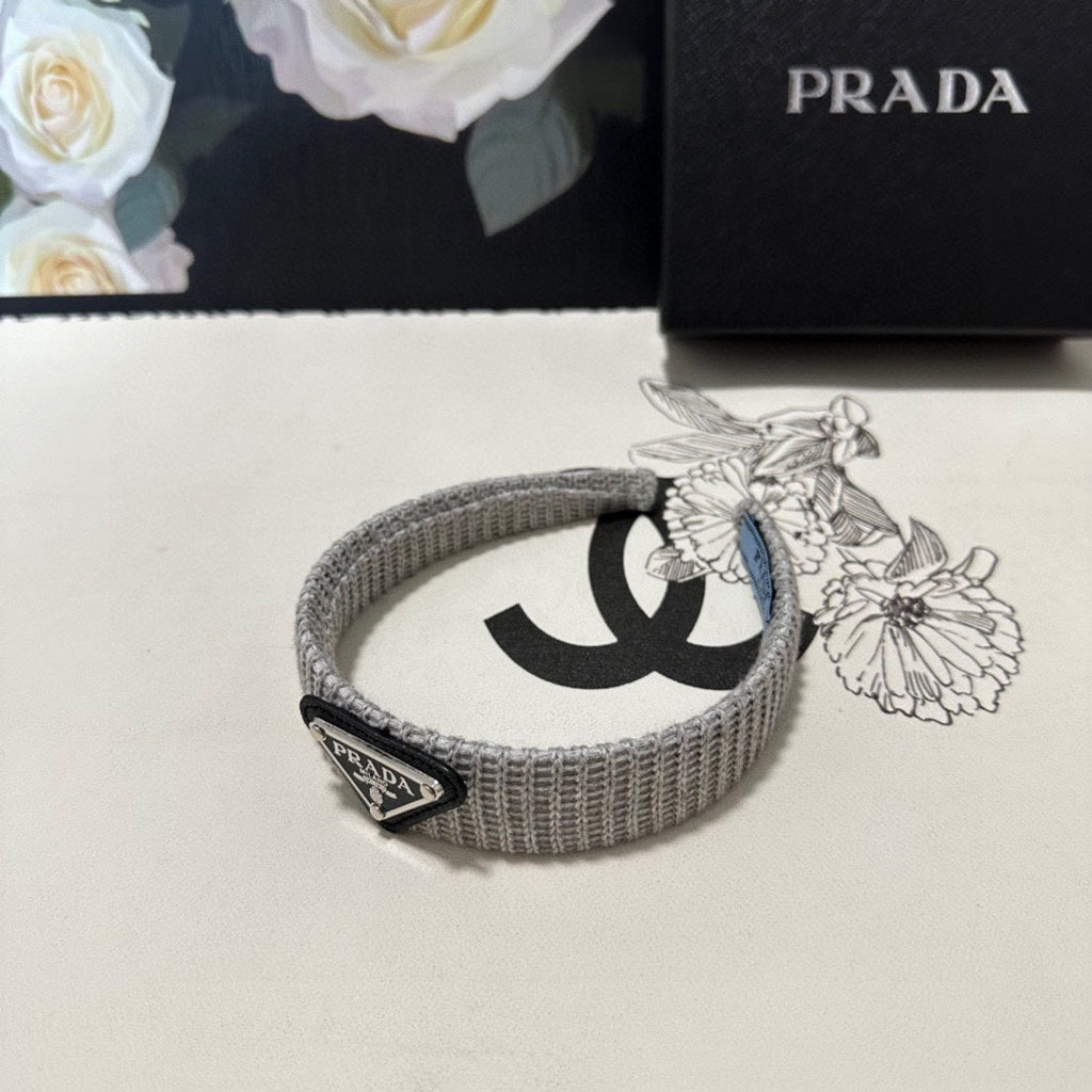 HAIRBAND IN PALE GRAY KNITTED WOOL 381467