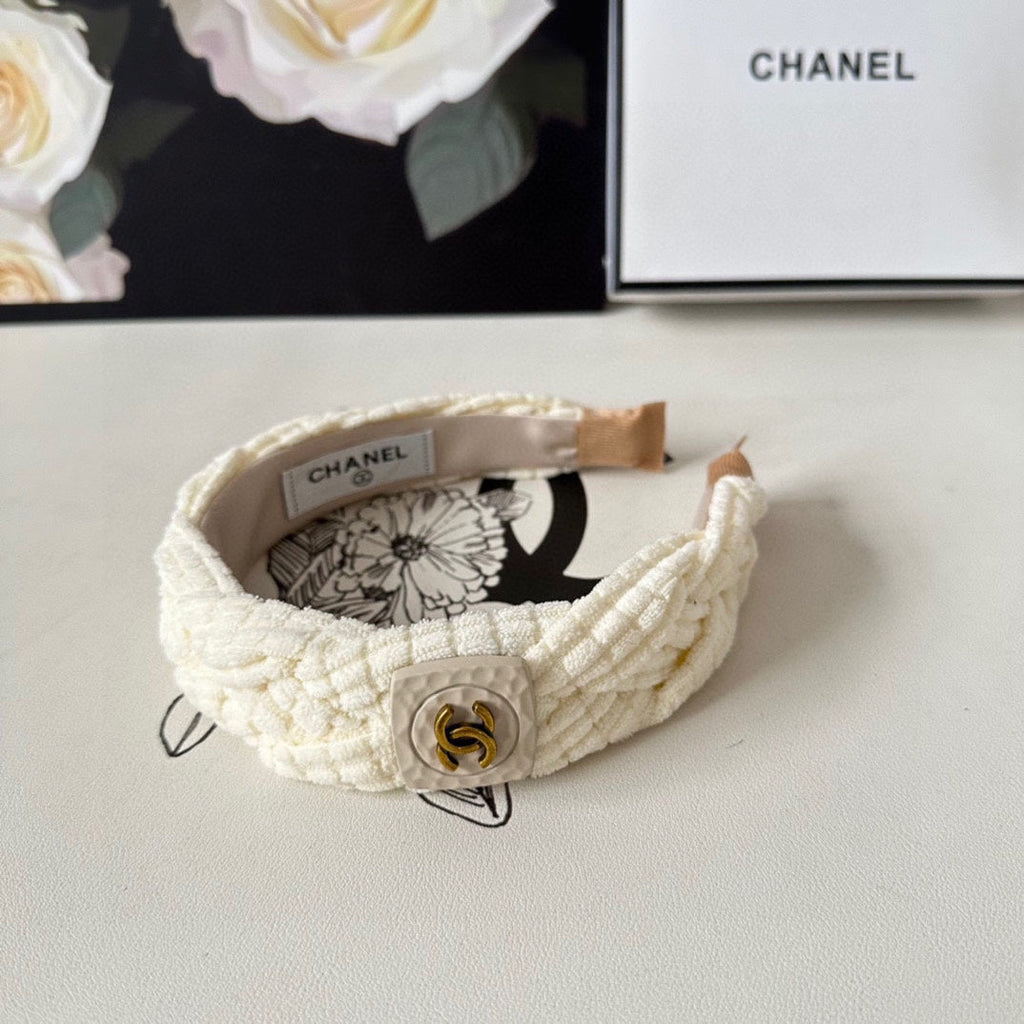 WHITE WOOL HAIRBAND 412461
