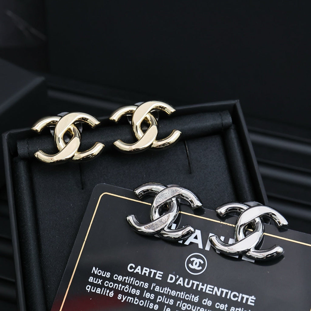 CC 25S DOUBLE C IN METAL EARRINGS
