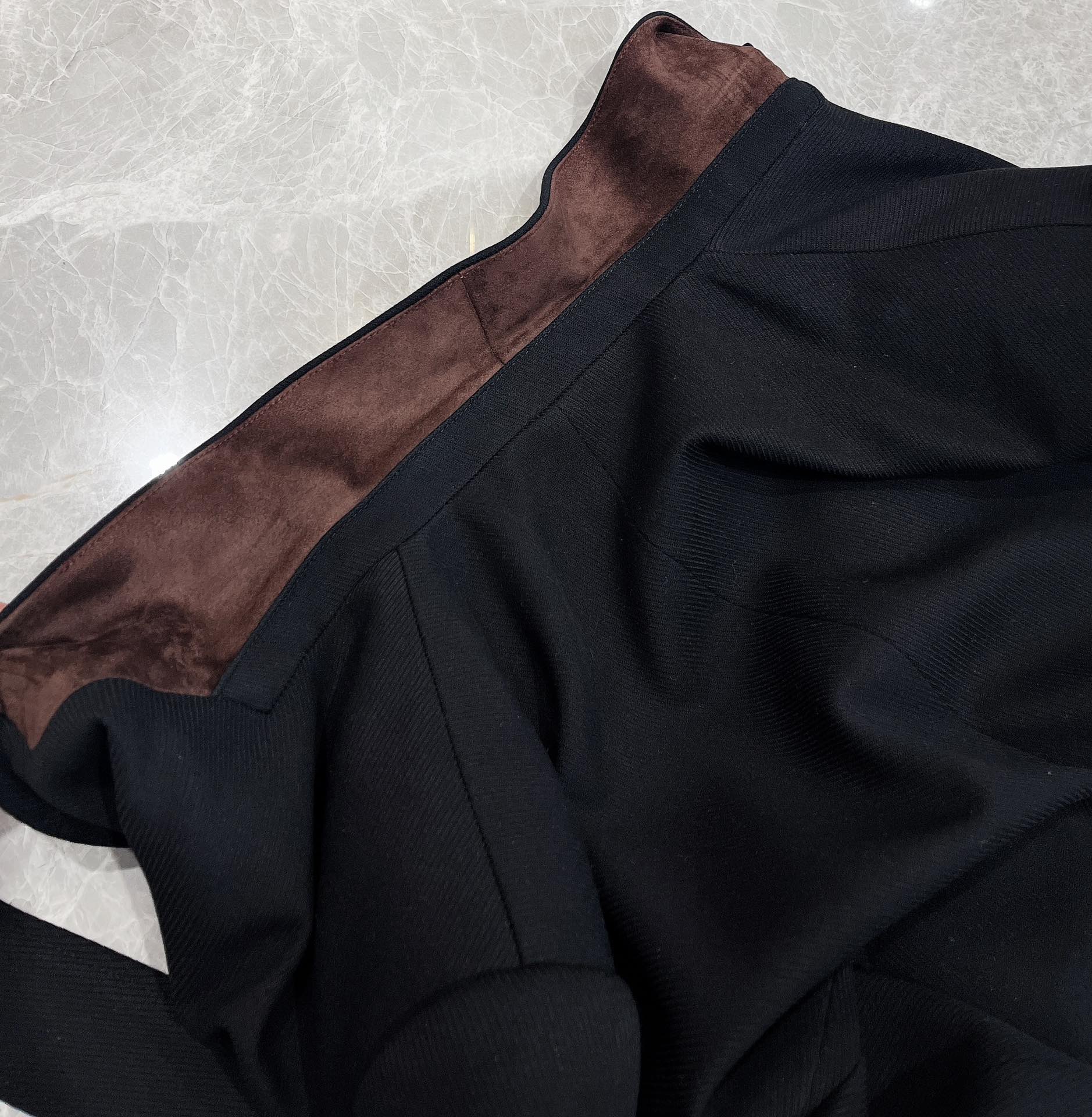 YSL 25S BELTED BLAZER STYLE 151