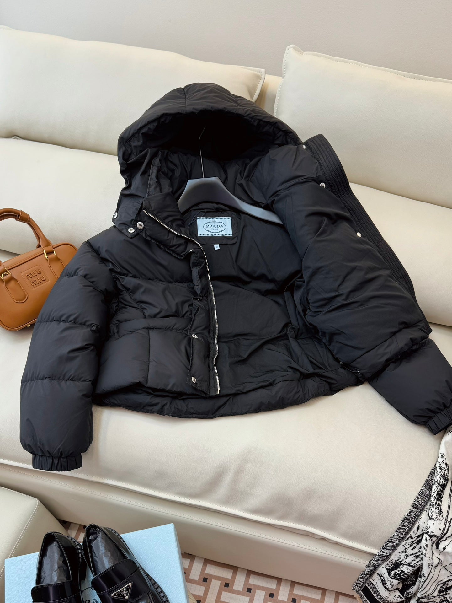 PRADA 25S DOWN JACKET 428