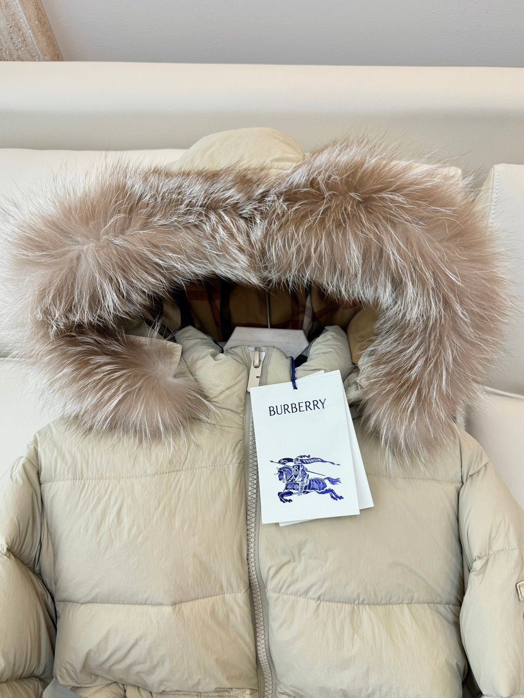 BURBERRY 25S DOWN JACKET 338