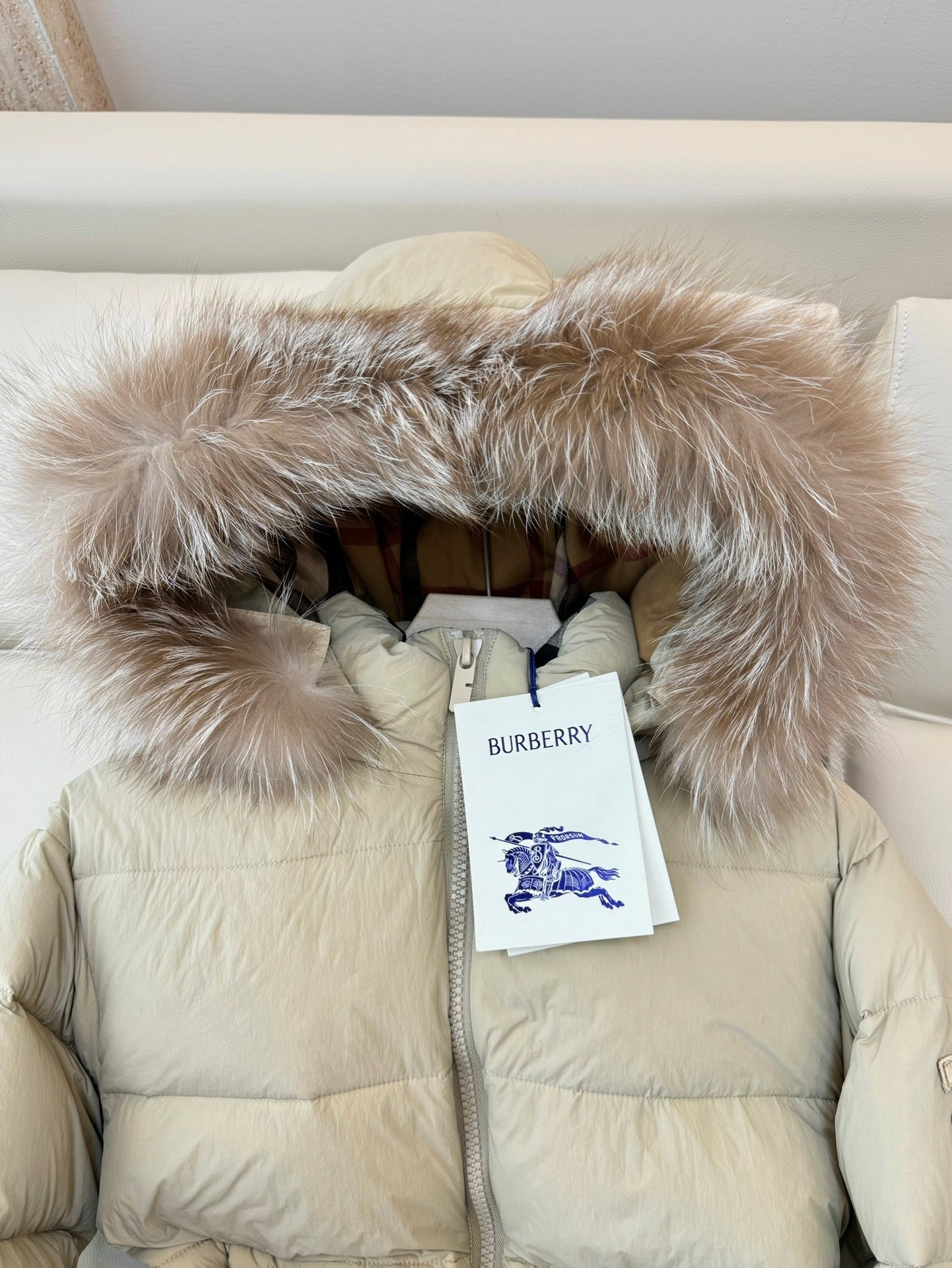 BURBERRY 25S DOWN JACKET 338