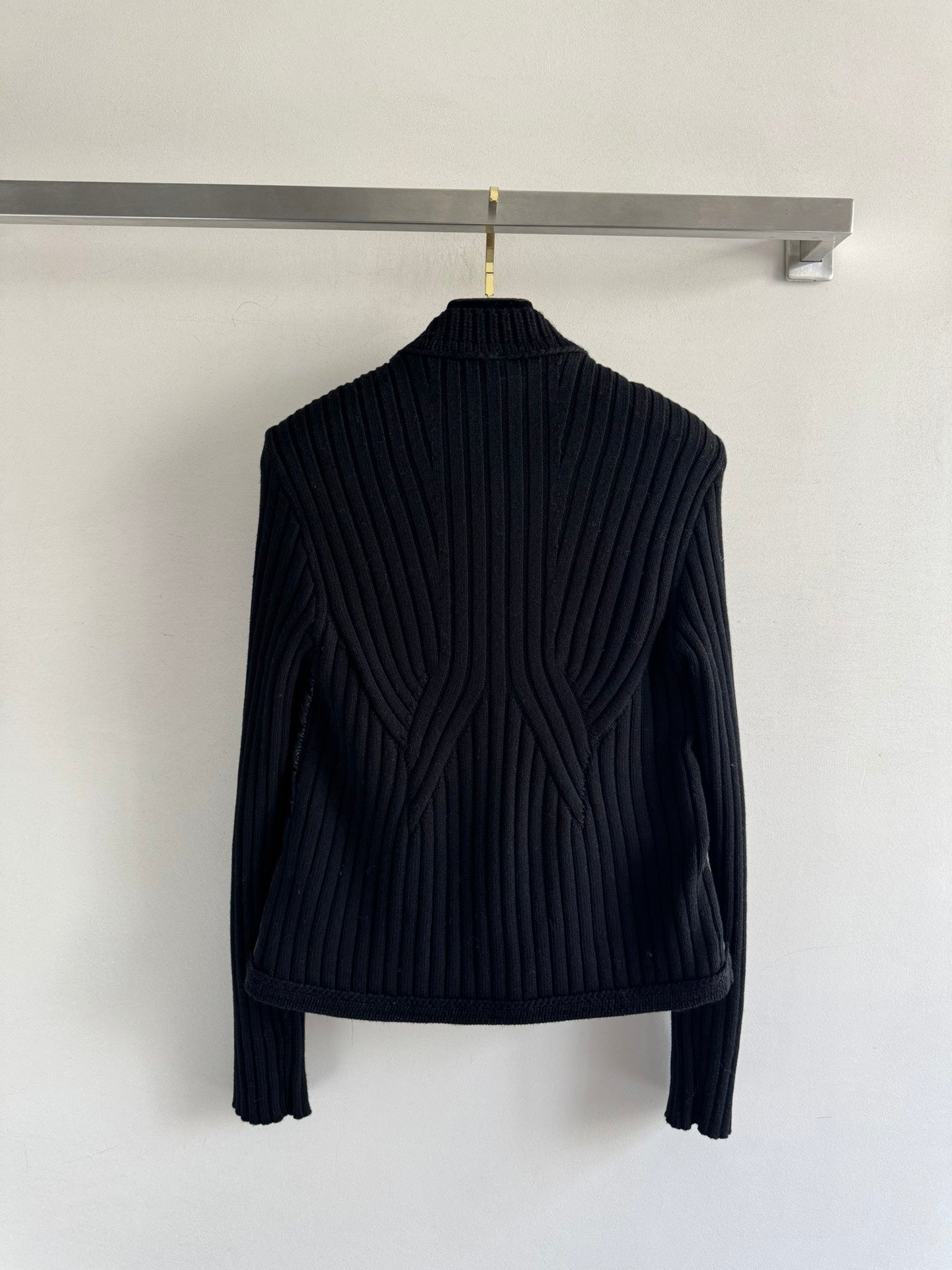 MONCLER JACKET STYLE 184