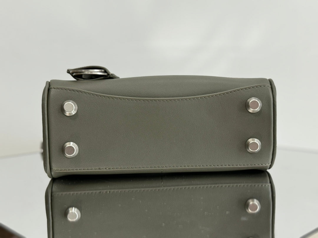 RODEO MINI BAG 22 IN KHAKI GREEN SMOOTH CALFSKIN SILVER HARDWARE