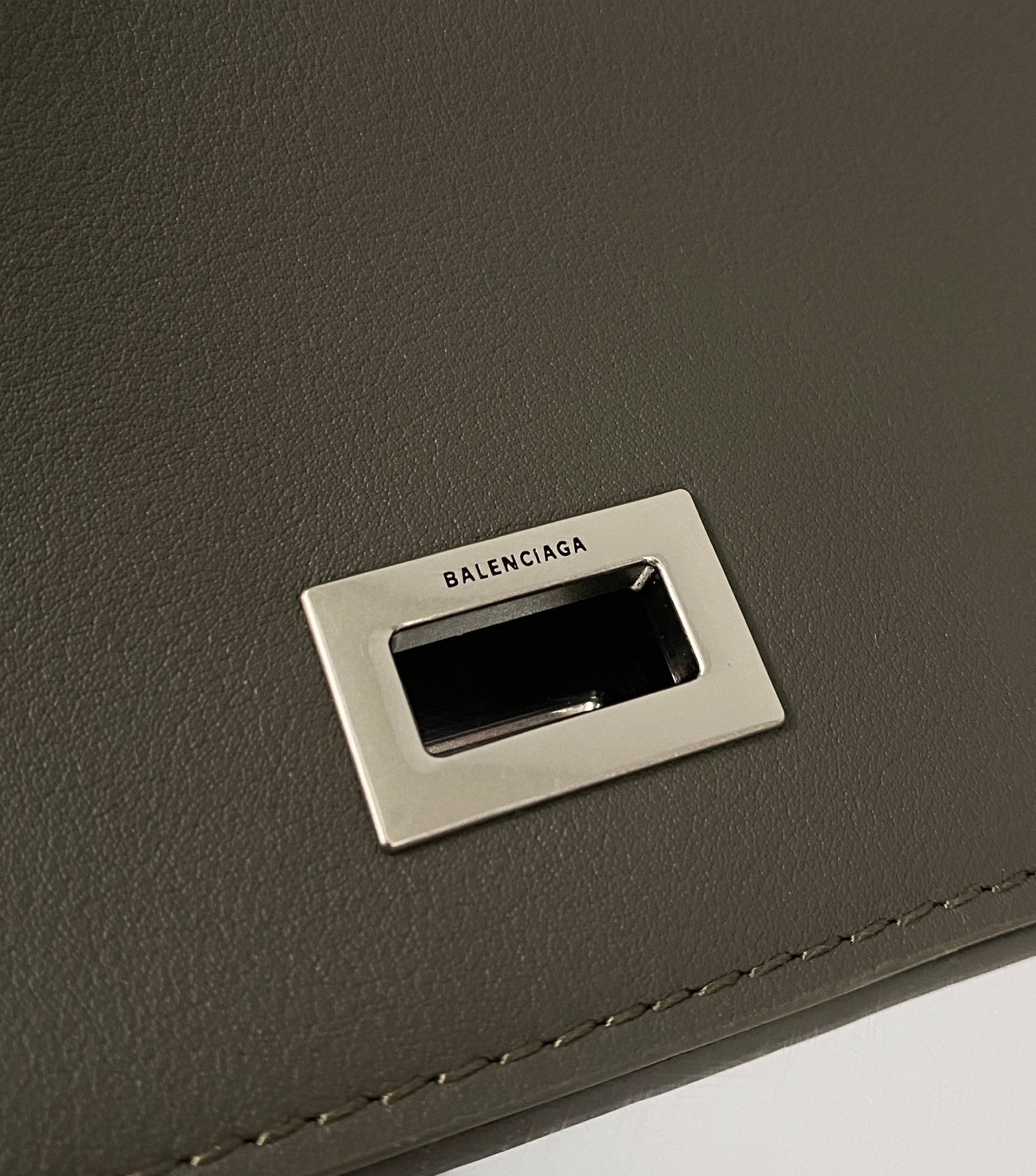 RODEO LARGE BAG 40 IN KHAKI GREEN SMOOTH CALFSKIN SILVER HARDWARE