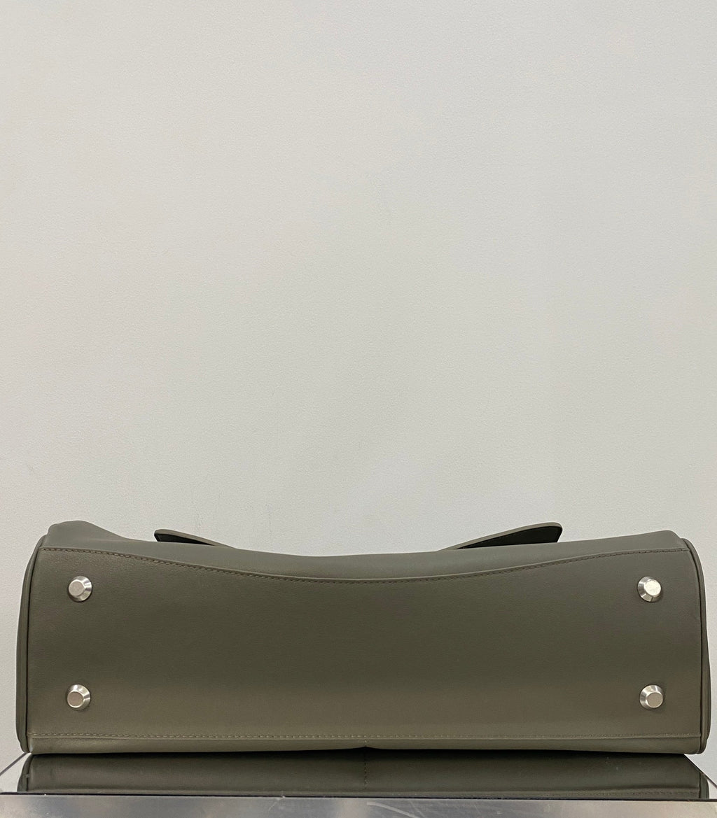 RODEO LARGE BAG 40 IN KHAKI GREEN SMOOTH CALFSKIN SILVER HARDWARE