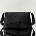 DOWNTOWN M CROSSBODY BAG 32 IN BLACK SOFT LAMBSKIN
