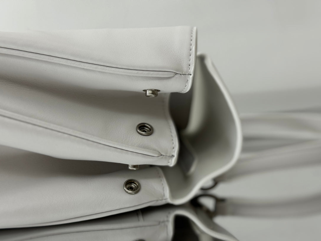 RODEO MEDIUM BAG 35 IN WHITE SMOOTH CALFSKIN SILVER HARDWARE