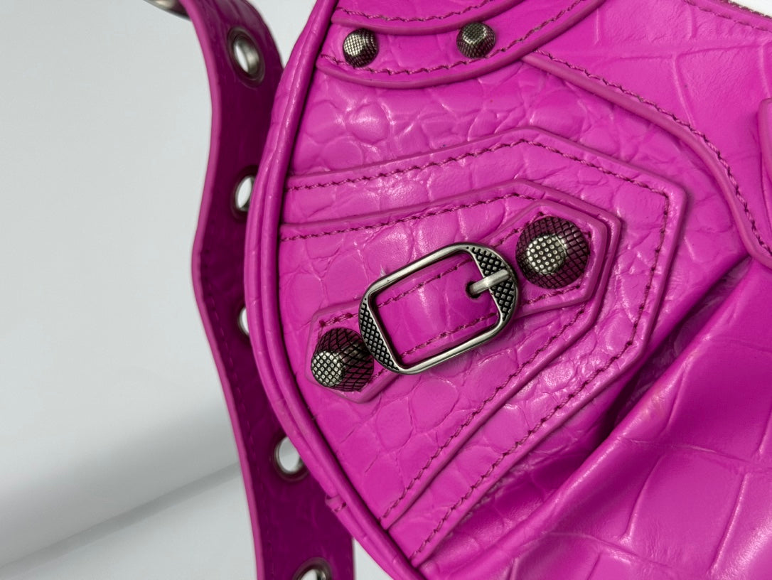 LE CAGOLE SMALL SHOULDER BAG 26 WITH RHINESTONES IN DEEP PINK CROCODILE EMBOSSED CALFSKIN