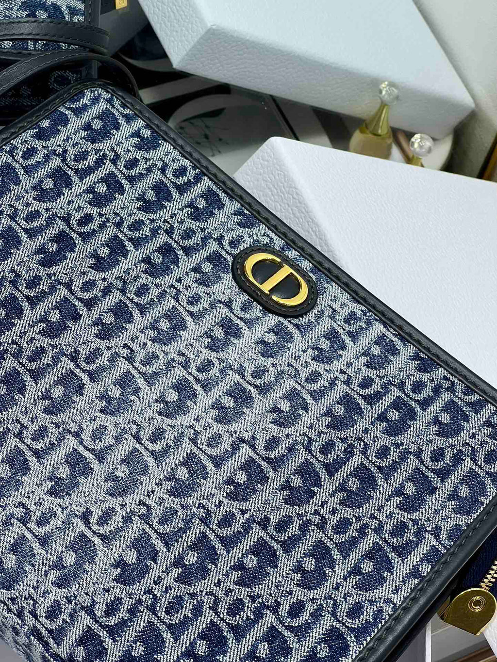 BOOK TOTE 26 IN BLUE MONOGRAM OBLIQUE JACQUARD