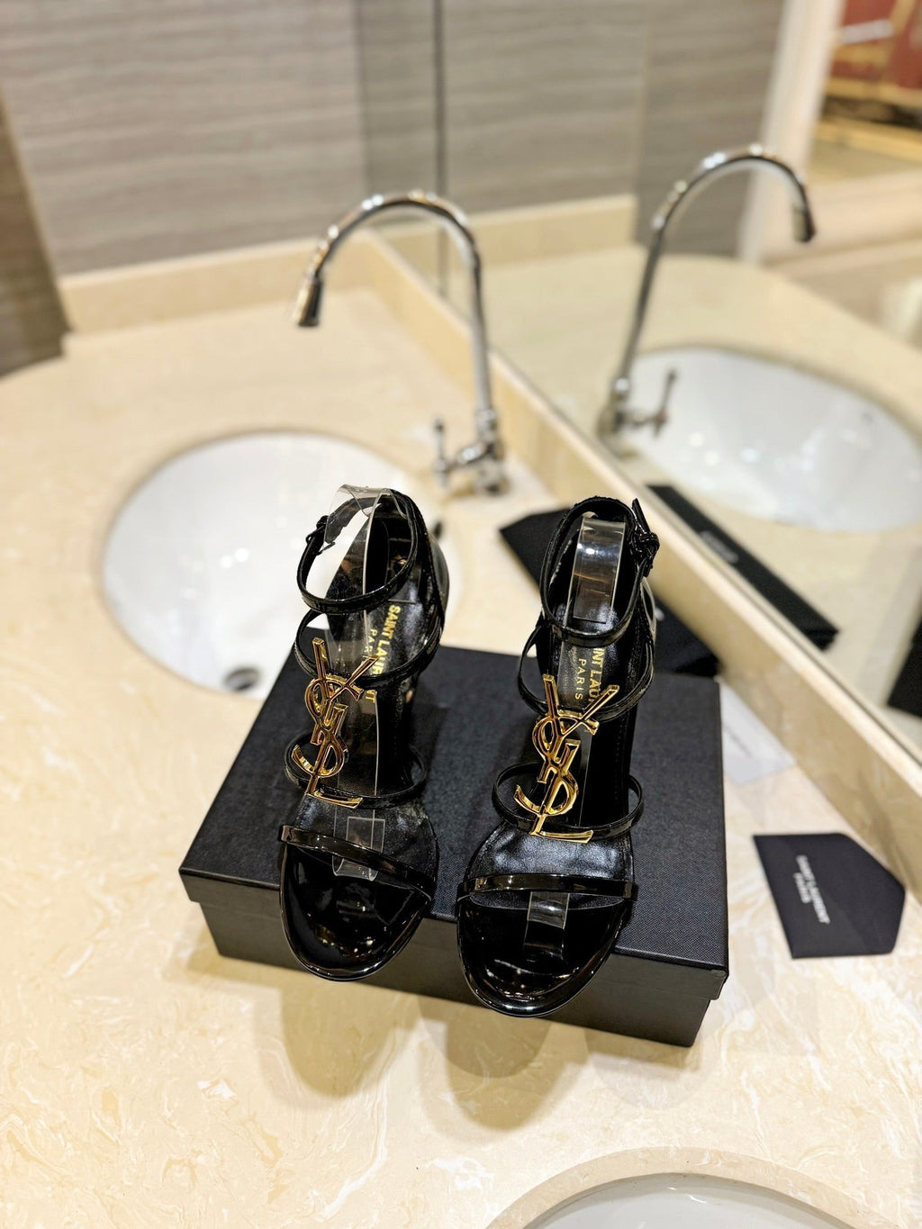 SL CASSANDRA HEELED SANDALS BLACK-GOLD CALFSKIN