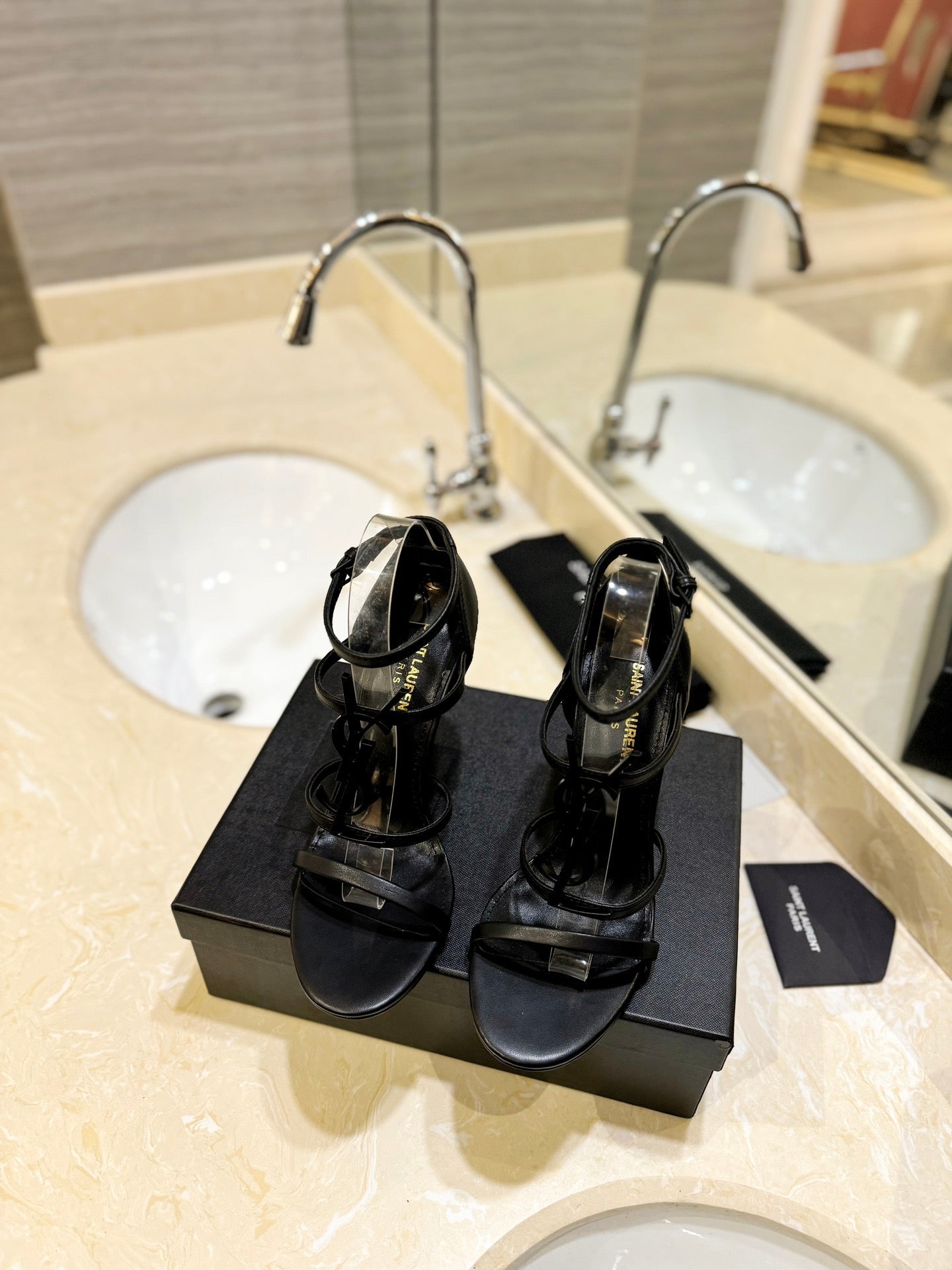 SL CASSANDRA HEELED SANDALS BLACK CALFSKIN