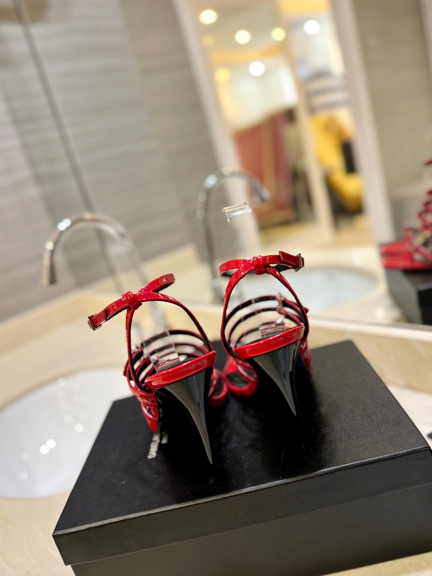 SL JERRY HEELED SANDALS RED POLISHED CALFSKIN