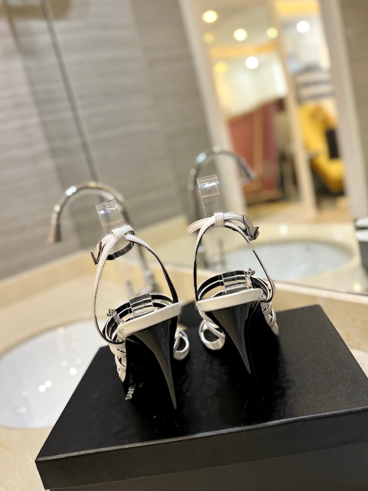 SL JERRY HEELED SANDALS WHITE SATIN