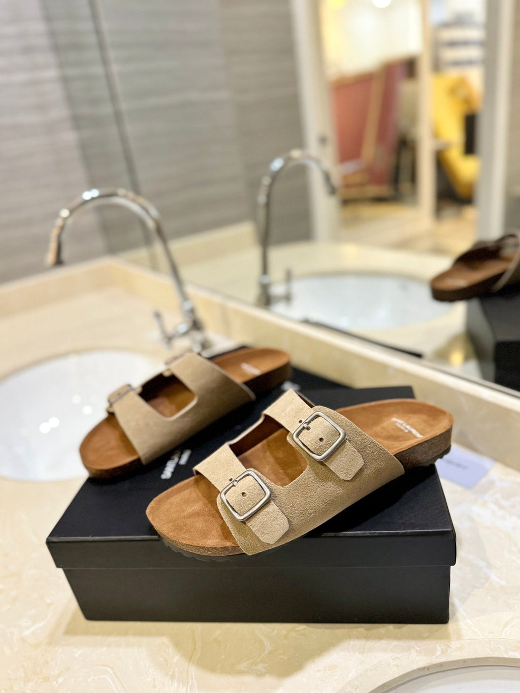 SL Flat Sandal Women Brown Beige Seude