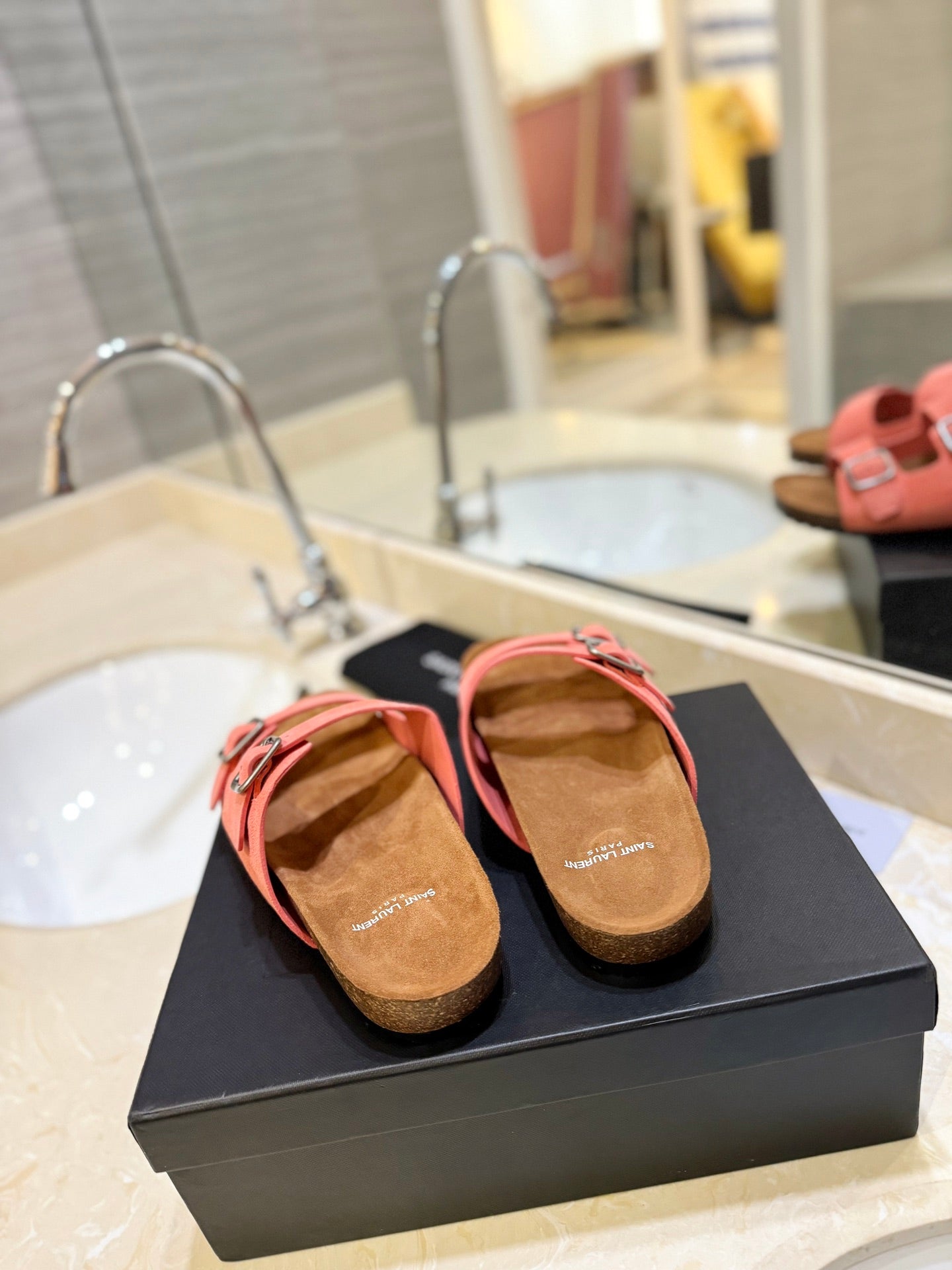 SL Flat Sandal Women Brown Pink Seude