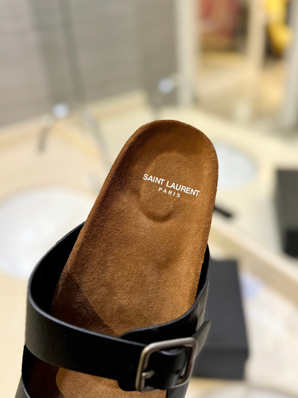 SL Flat Sandal Women Brown Seude Black Calfskin