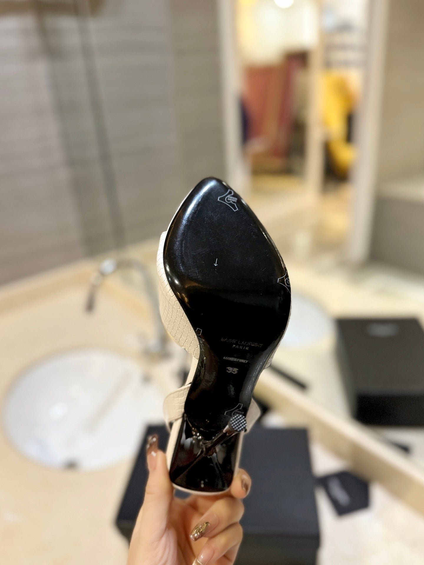 SL AYERS SNAKE CRYSTAL SANDAL WHITE CALFSKIN