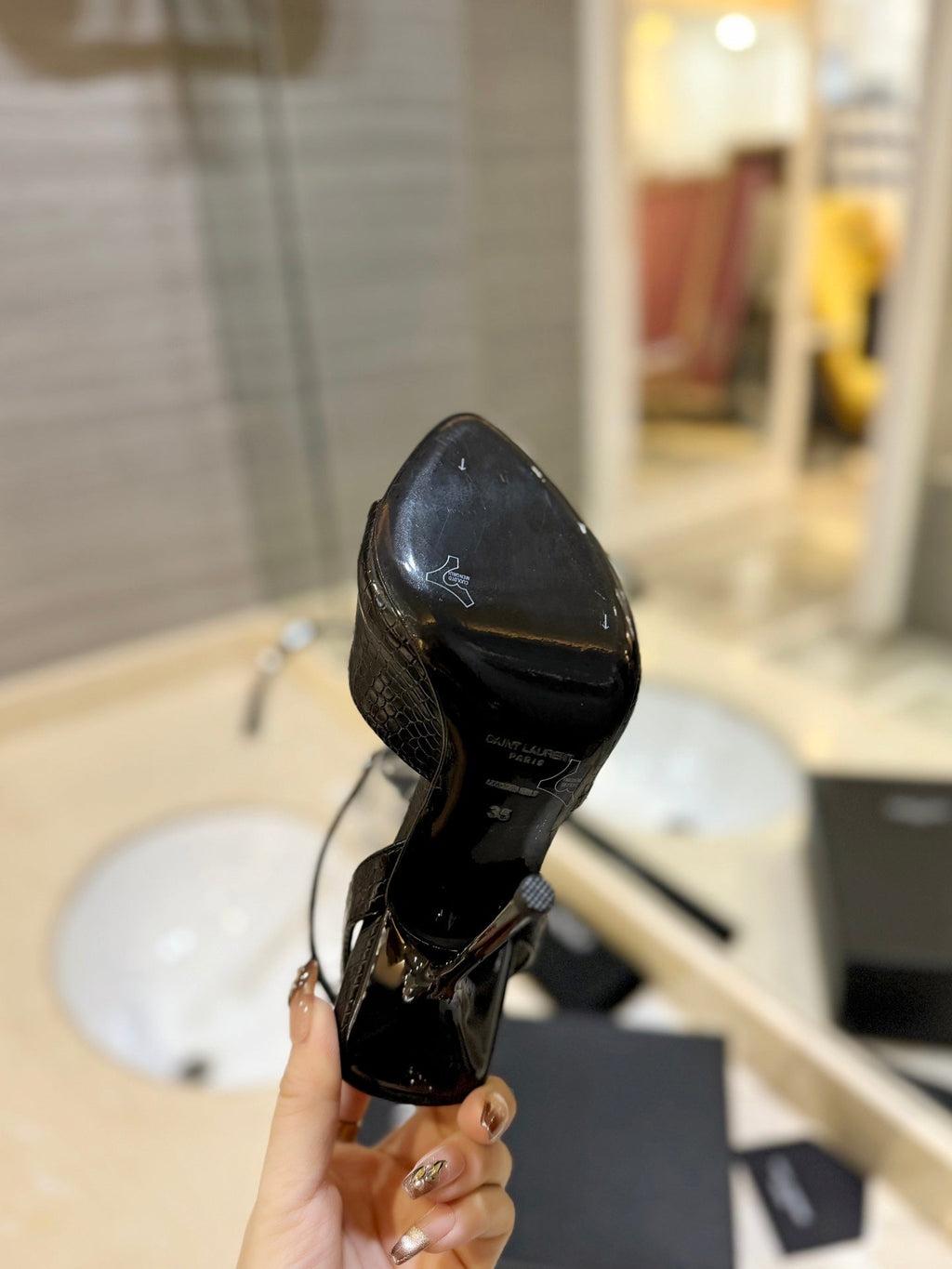 SL AYERS SNAKE CRYSTAL SANDAL BLACK CALFSKIN