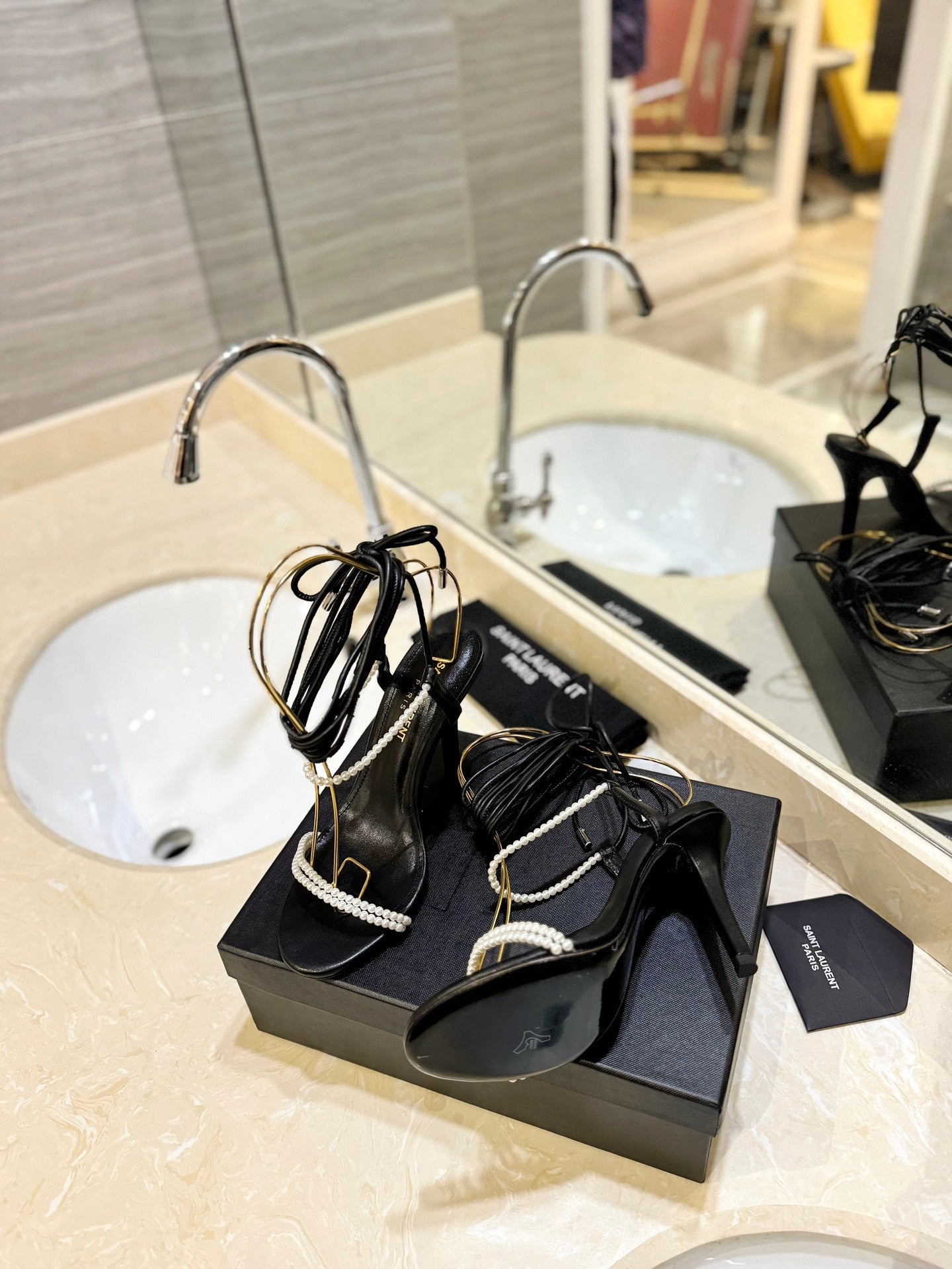 SL PEARL HIGH HEEL SANDALS BLACK CALFSKIN