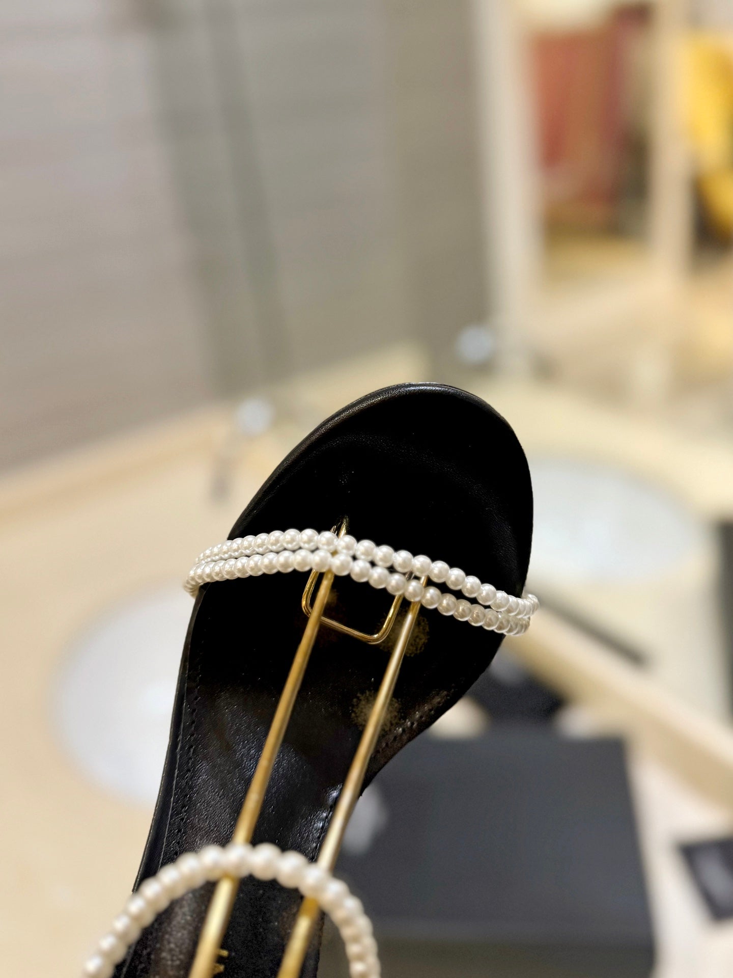 SL PEARL HIGH HEEL SANDALS BLACK CALFSKIN