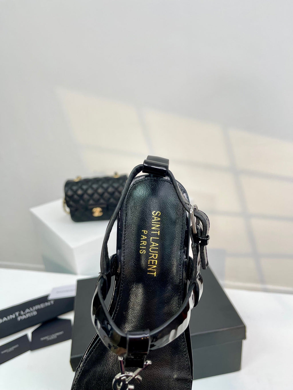 SL CASSANDRA ONE SANDAL FLAT BLACK CALFSKIN