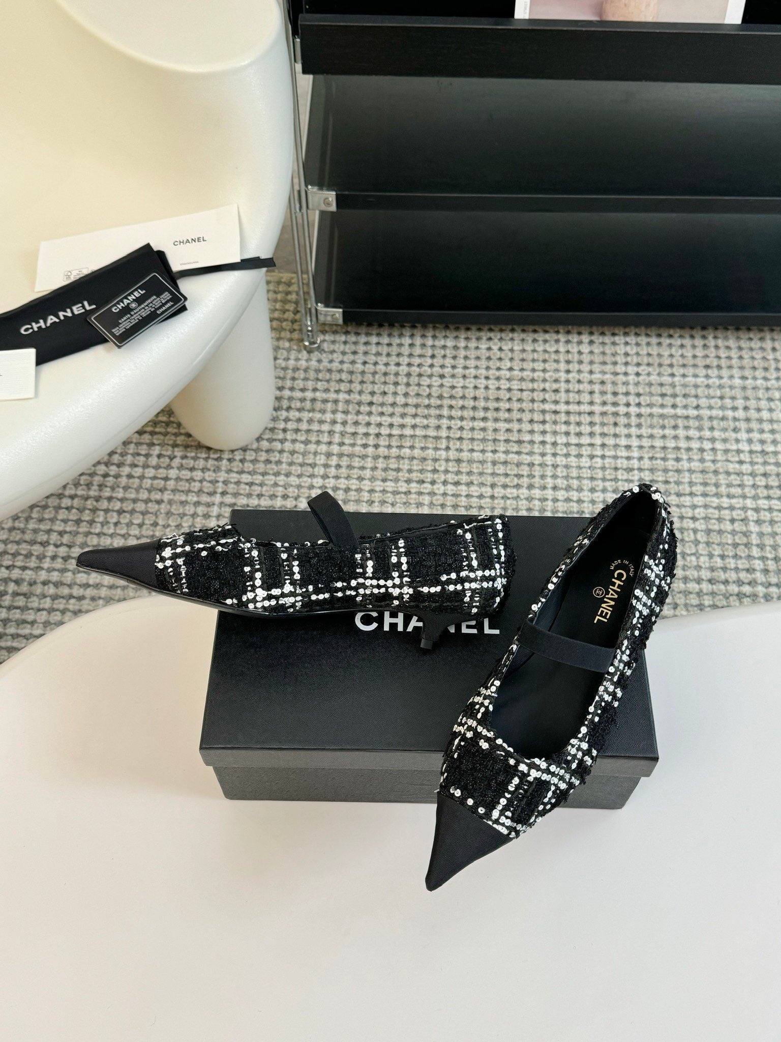 CC MARY JANE IN BLACK MIX WHITE WOOL TWEED