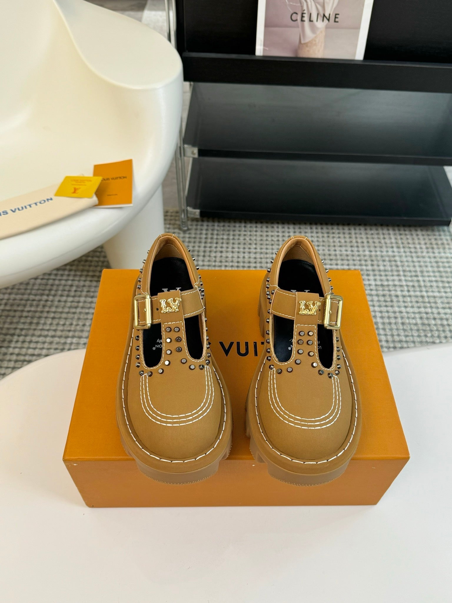 LV CHECKER MARY JANE IN PEANUT BROWN CALFSKIN