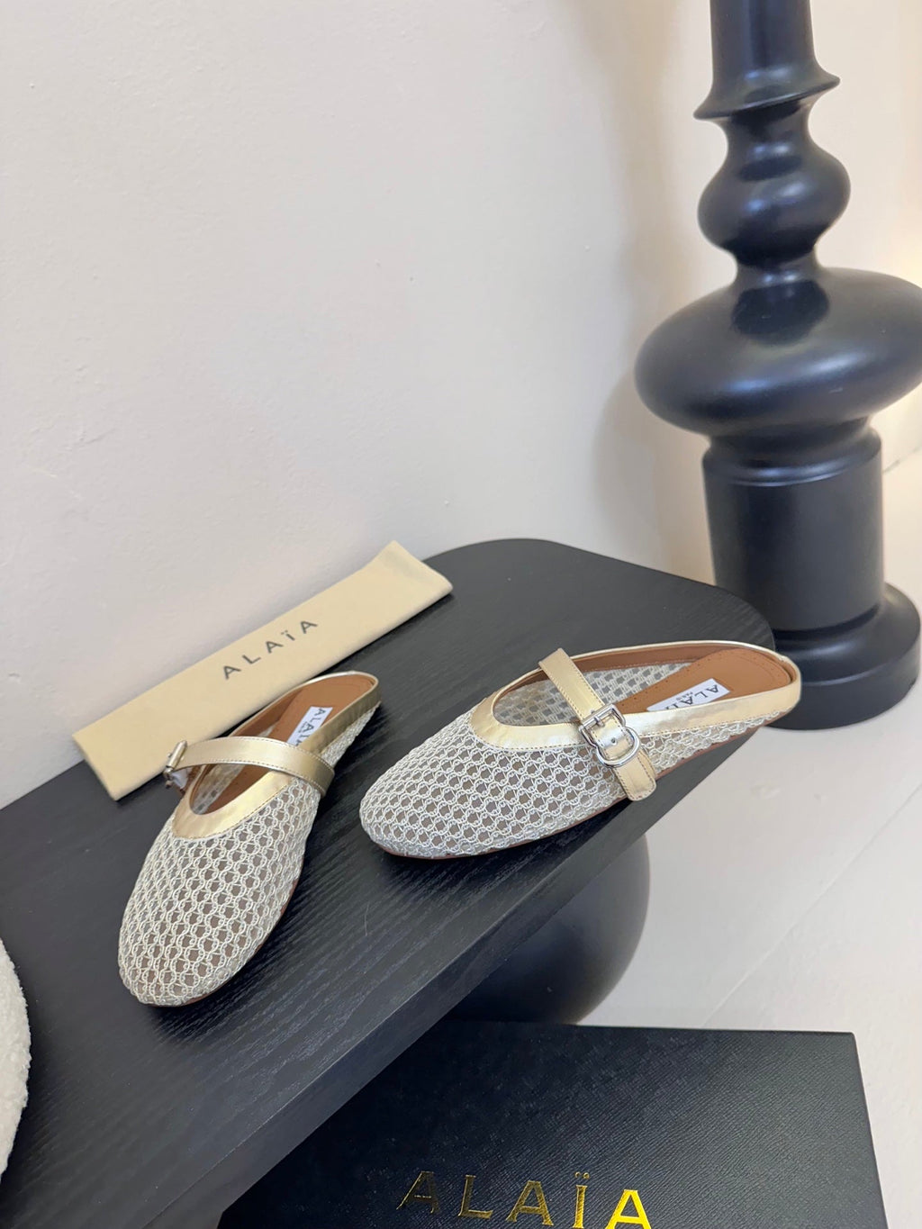 ALAIA FLAT MULES 25S IN GREY MIX GOLD WOVEN MESH