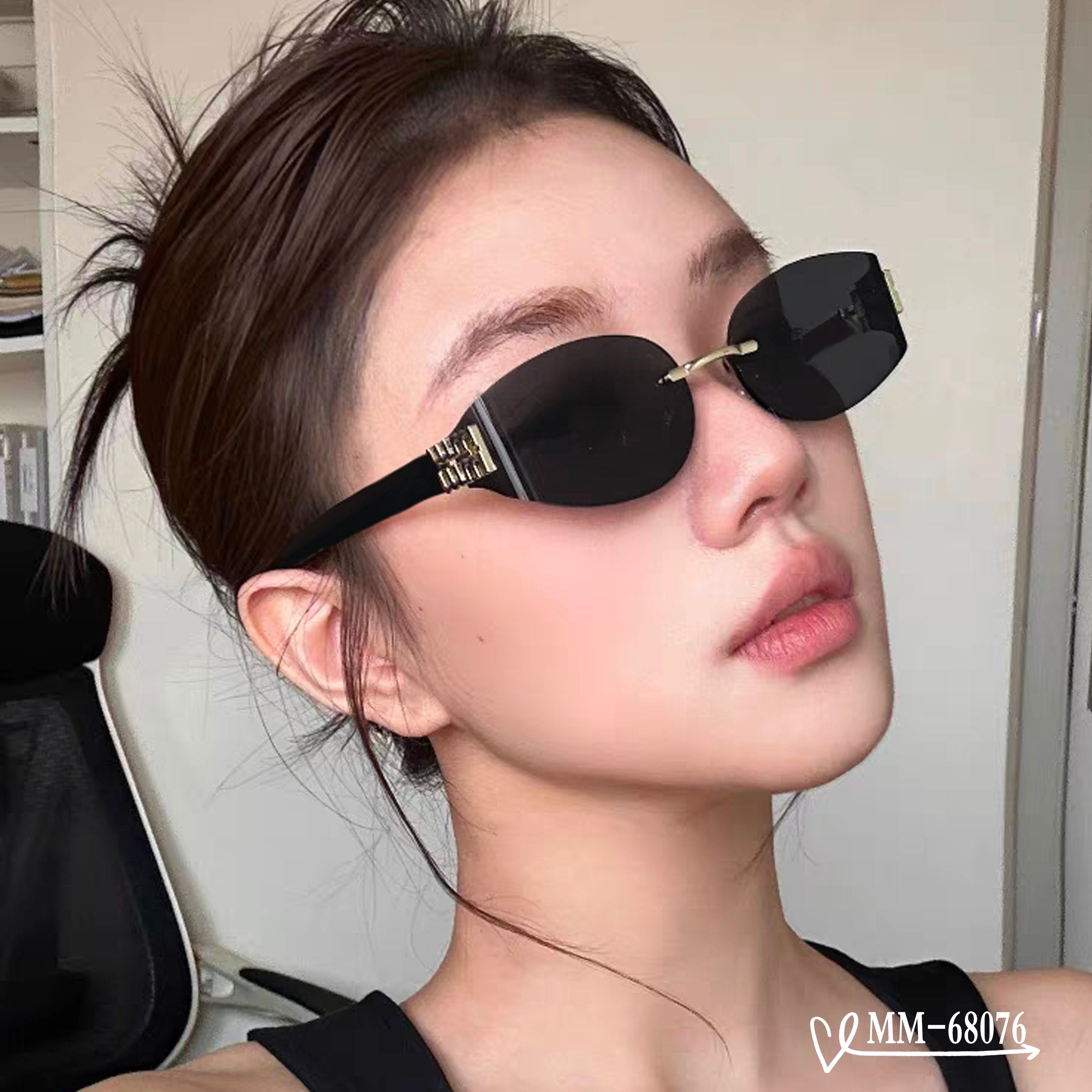 LOGO SUNGLASSES 68076 IN BLACK ACETATE