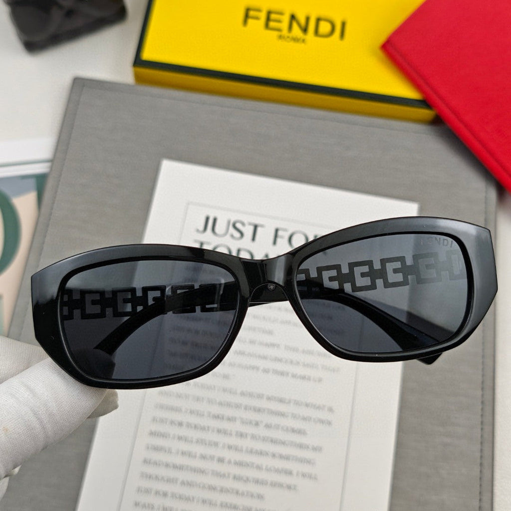 ROMA RECTANGULAR FRAME SUNGLASSES 55103 IN ACETATE