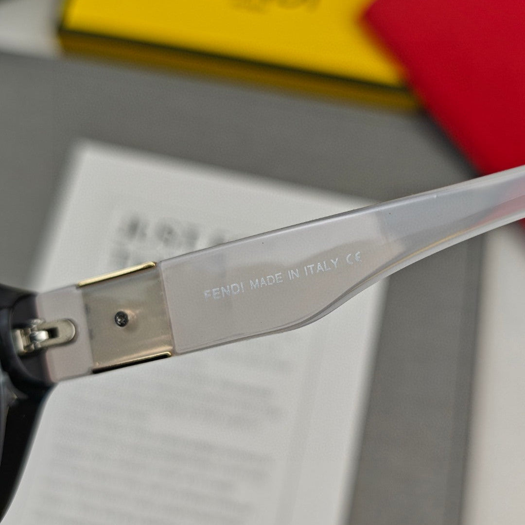 EMBOSSED FF PATTERN ROMA RECTANGULAR FRAME SUNGLASSES 58033 IN ACETATE