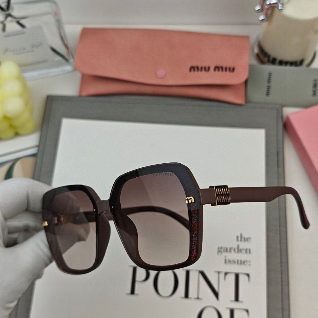 RUNWAY SQUARE SUNGLASSES 53044 IN ACETATE