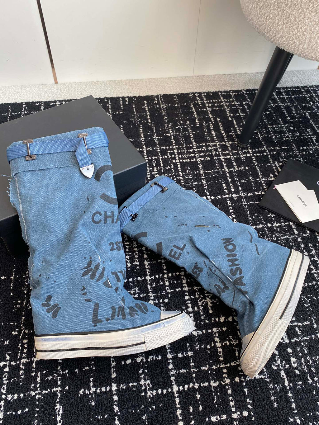 HIGH BOOTS IN OCEAN BLUE CANVAS