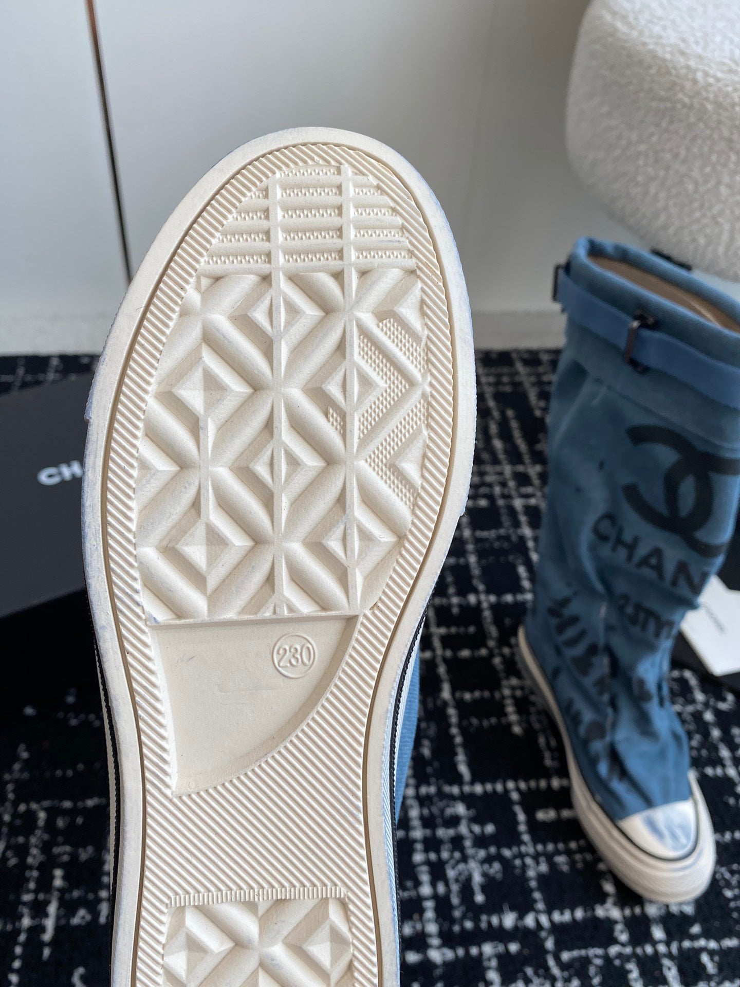 HIGH BOOTS IN OCEAN BLUE CANVAS