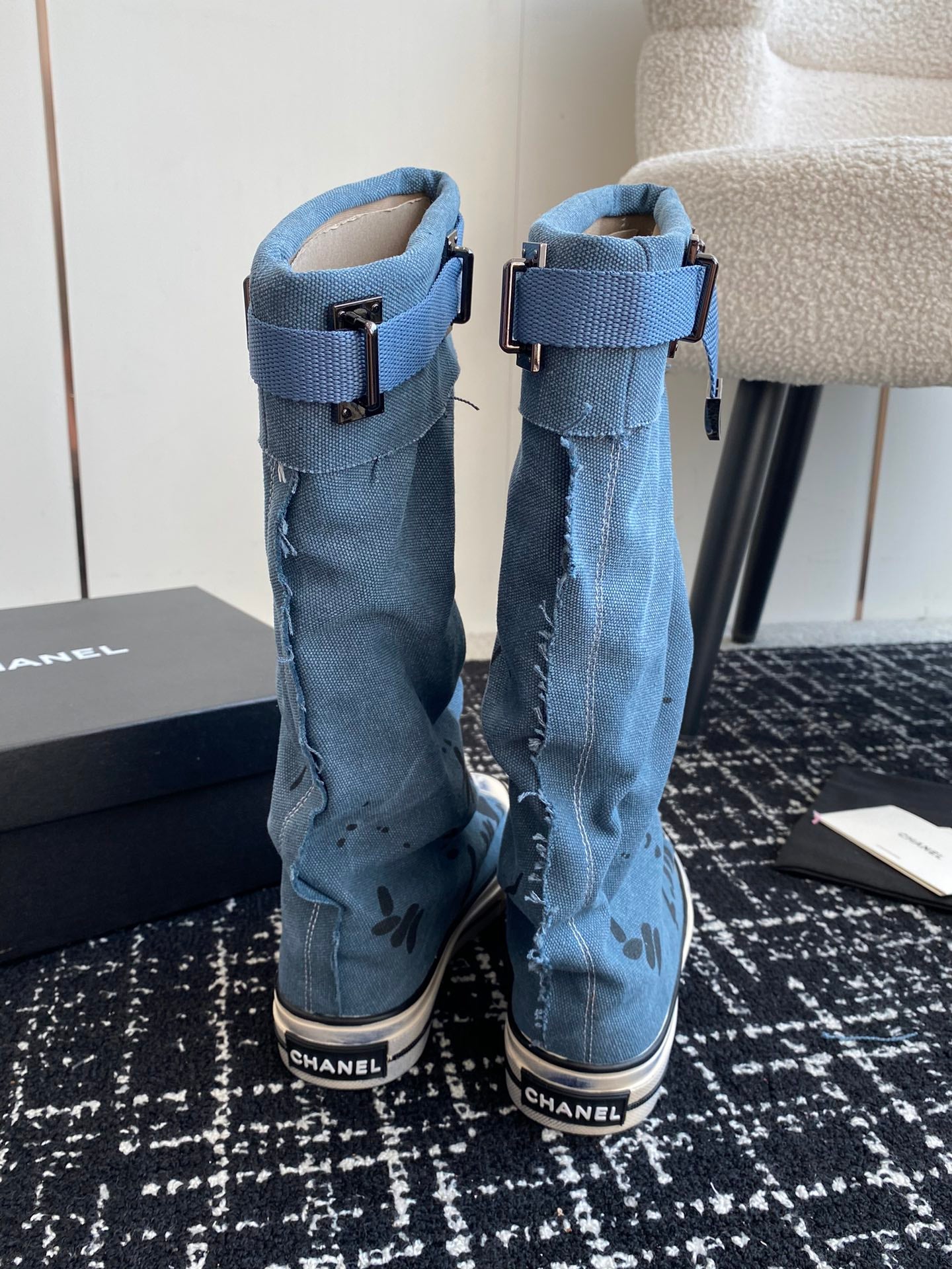 HIGH BOOTS IN OCEAN BLUE CANVAS
