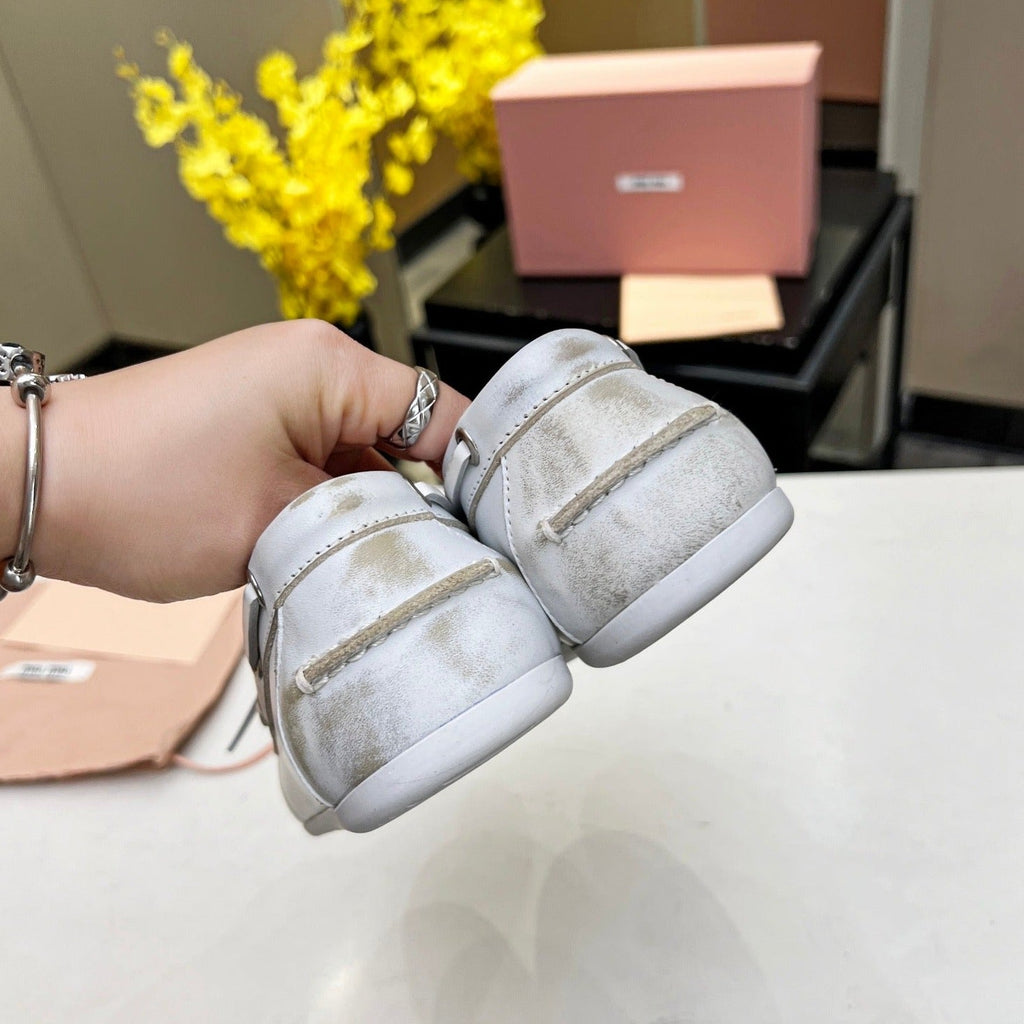 Lace-up Retro Loafers White Cowhide