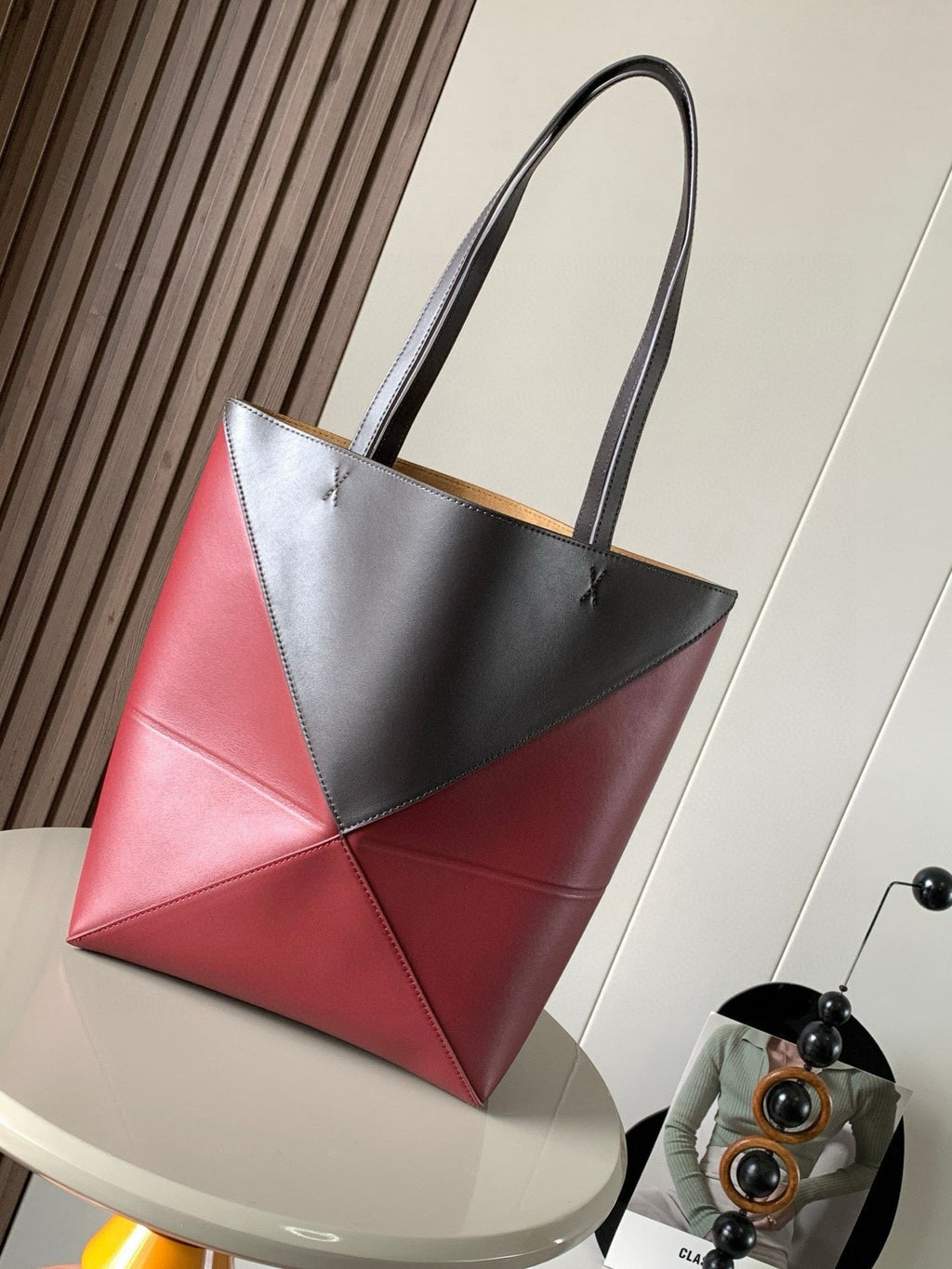 LOEWE 25S PUZZLE FOLD BAG 31 IN SOCOLA AND MAROON SHINY CALFSKIN