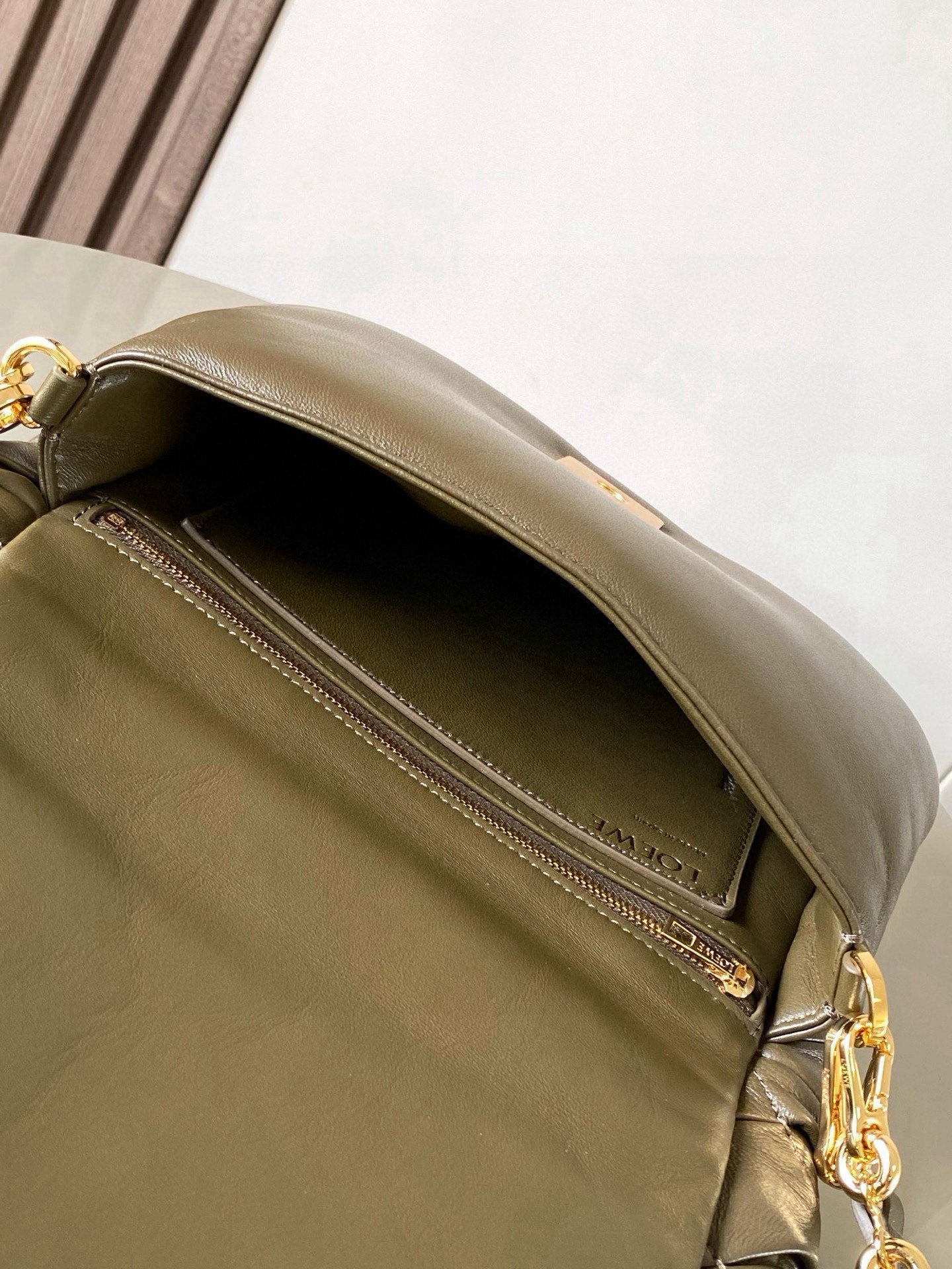 LOEWE 25S PUFFER GOYA BAG 23 IN KHAKI GREEN NAPPA LAMBSKIN