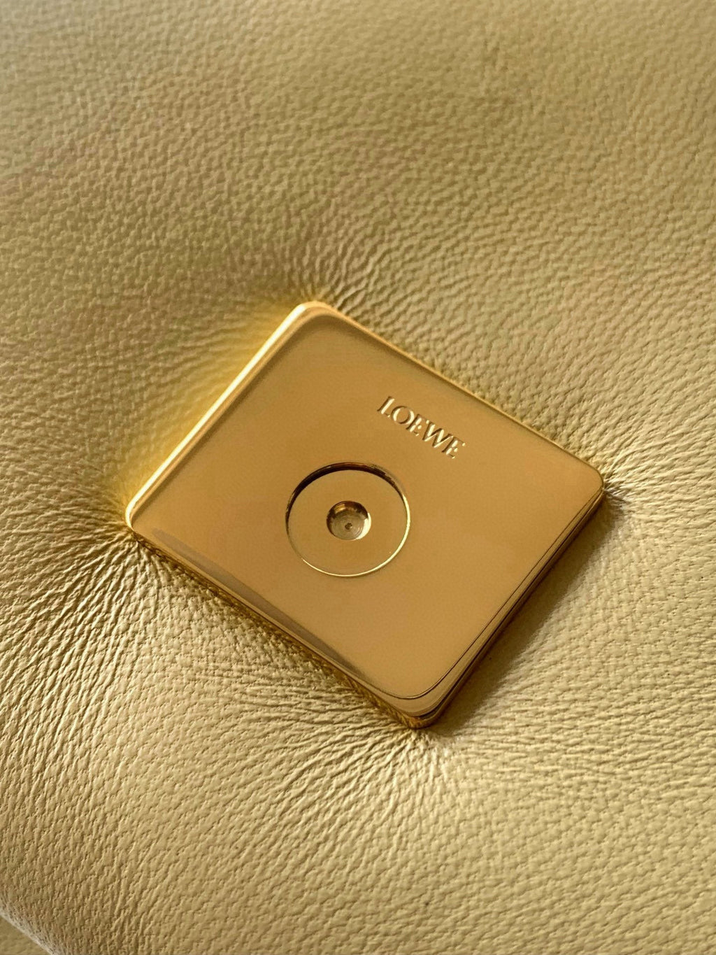 LOEWE 25S PUFFER GOYA BAG 23 IN LIGHT YELLOW NAPPA LAMBSKIN