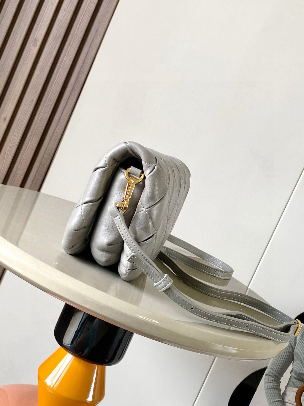 LOEWE 25S PUFFER GOYA BAG 20 IN LIGHT GRAY NAPPA LAMBSKIN