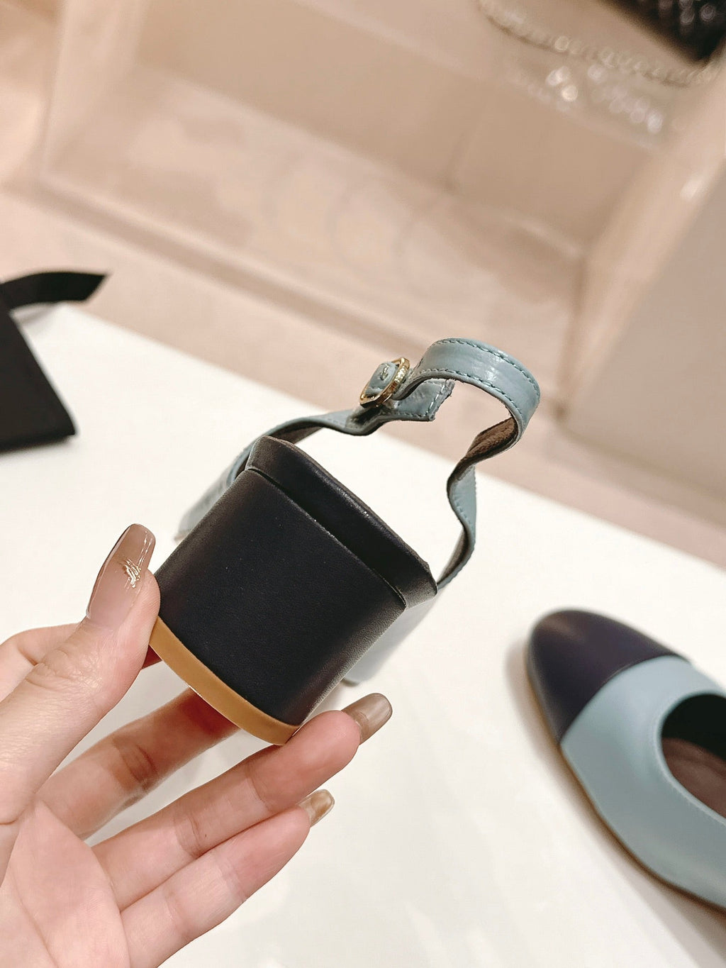 SLINGBACKS LIGHT BLUE MIX BLACK SHEEPSKIN