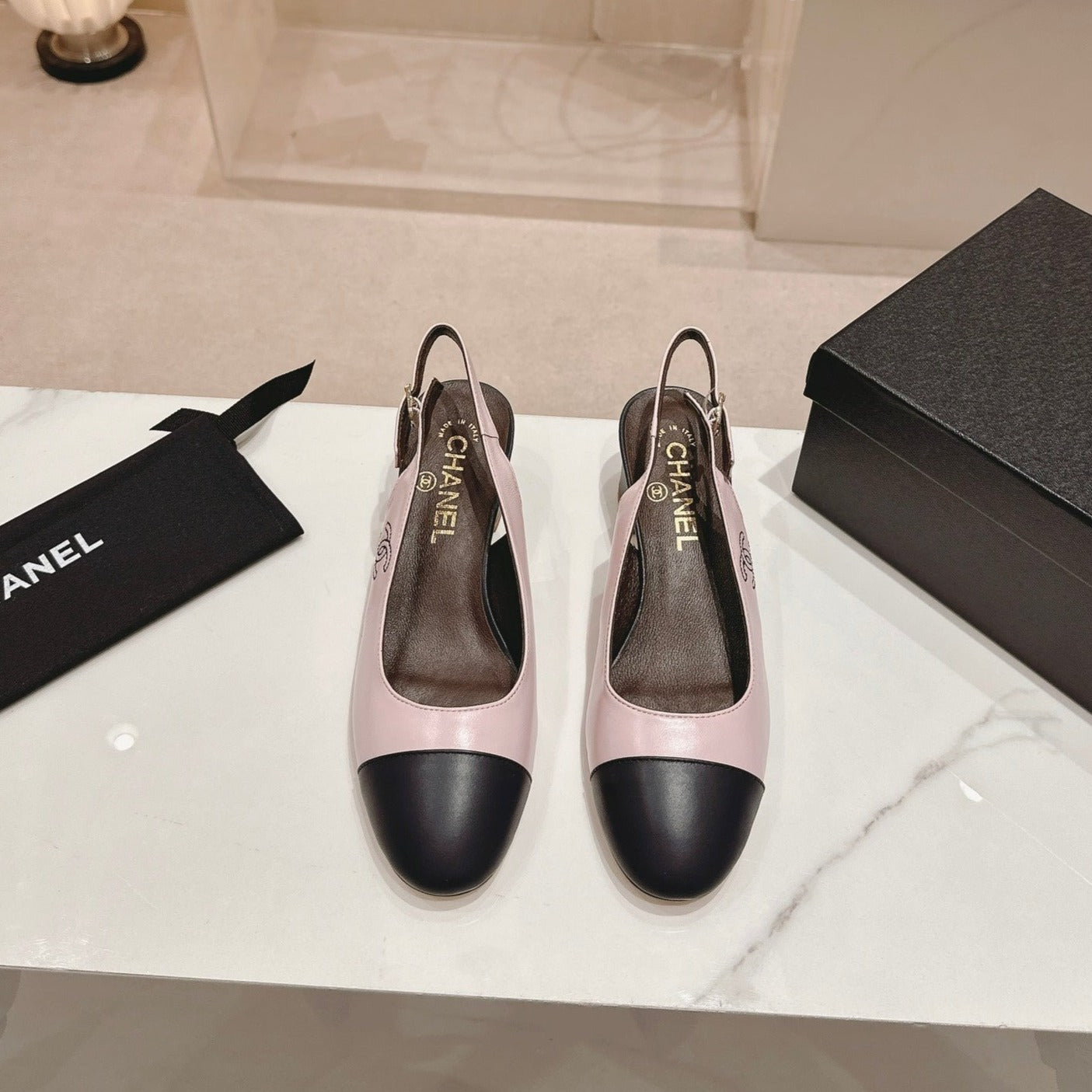 SLINGBACKS LIGHT PINK MIX BLACK SHEEPSKIN
