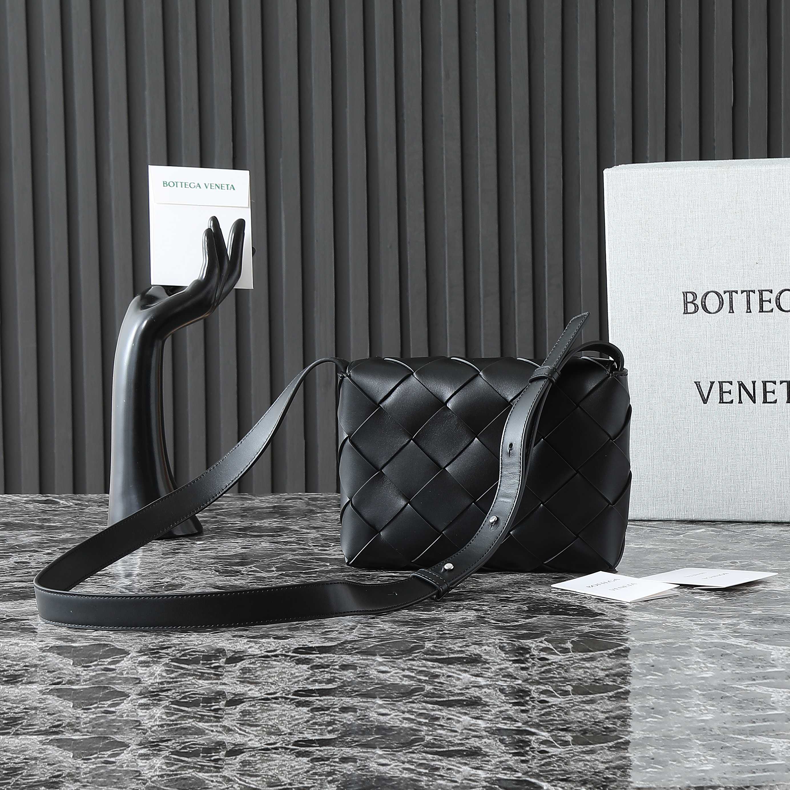 BOTTEGA VENETA 25S DIAGO 22 IN BLACK CALFSKIN PATENT SILVER HARDWARE